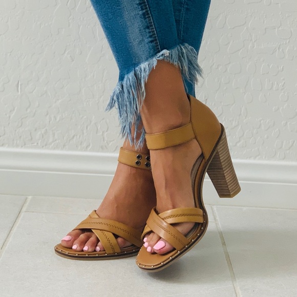 Tan Leather Mini Studs Block Heel Buckle Sandal - Picture 5 of 8